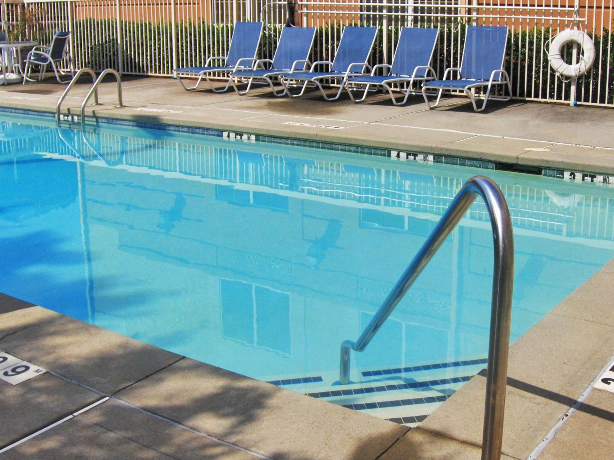 Extended Stay America Suites - Jacksonville - Deerwood Park Екстериор снимка