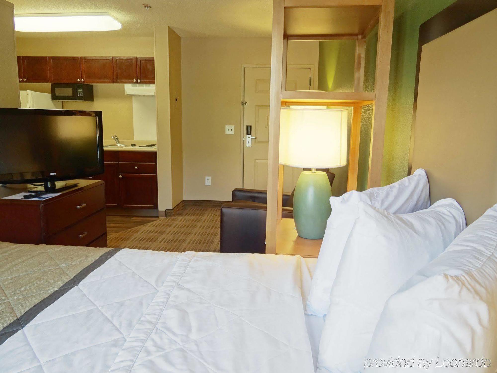 Extended Stay America Suites - Jacksonville - Deerwood Park Екстериор снимка